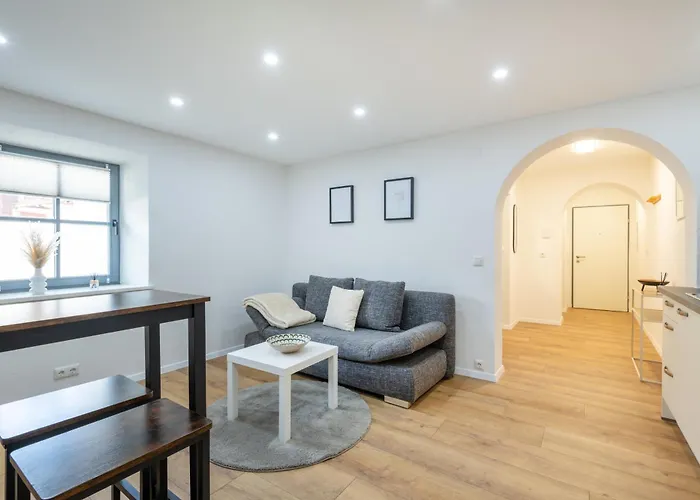 Easy City Apartments